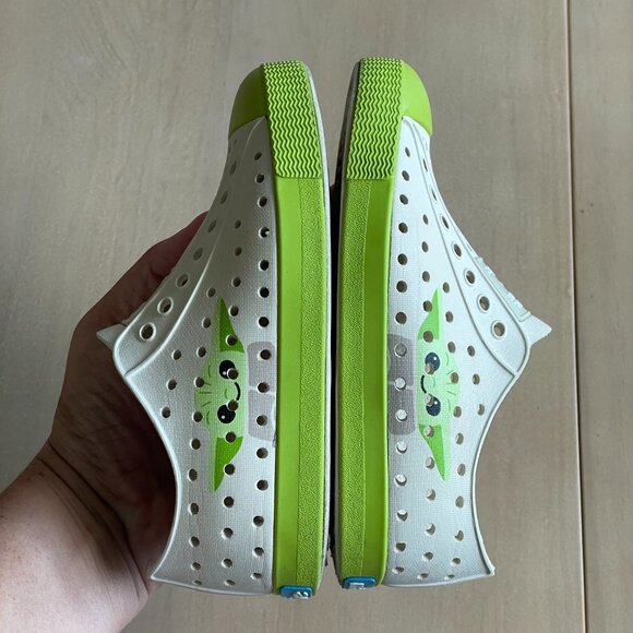 Native X Disney Jefferson Slip-On Shoes, Baby Yoda Grogu Mandalorian Star Wars - Picture 9 of 10